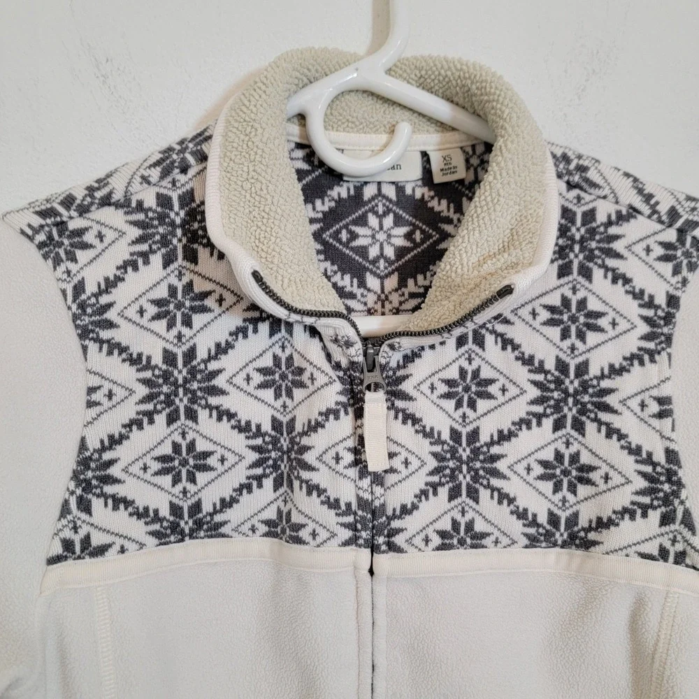 LL Bean Womens XS Fleece Jacket Full Zip Fair Isle Snowflake Cream Gray Nordic